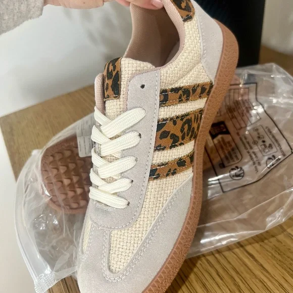 New Never Worn. Leopard Print Women's Sneakers - Picture 2 of 4